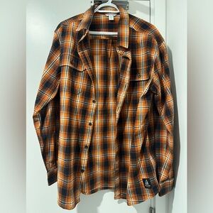 Men’s ripzone long sleeve flannel. Size: medium